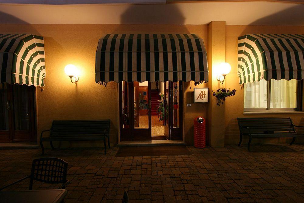 Albergo Adriana Celle Ligure Eksteriør bilde