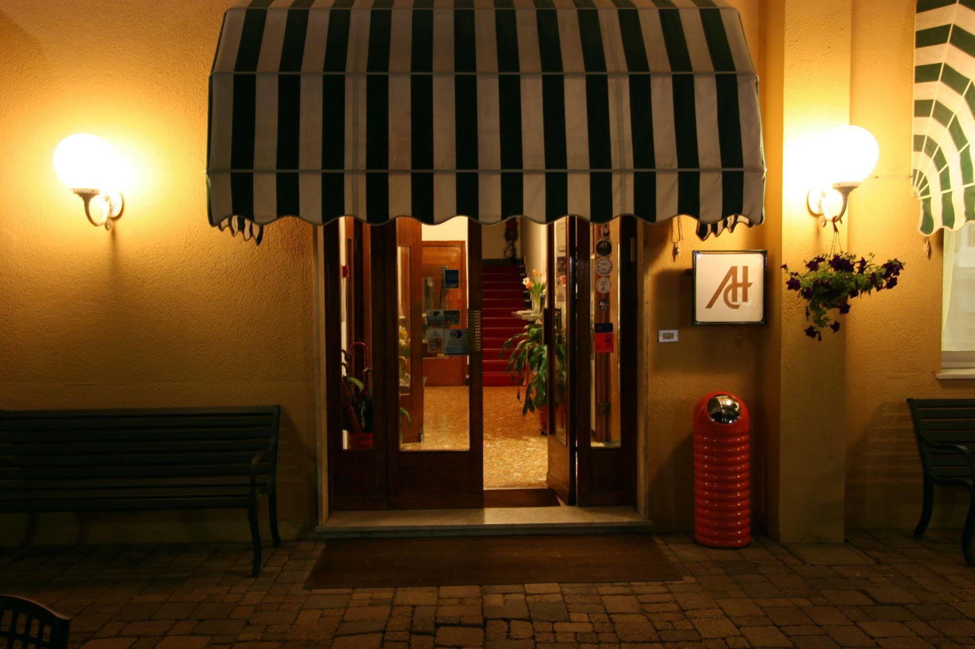 Albergo Adriana Celle Ligure Eksteriør bilde