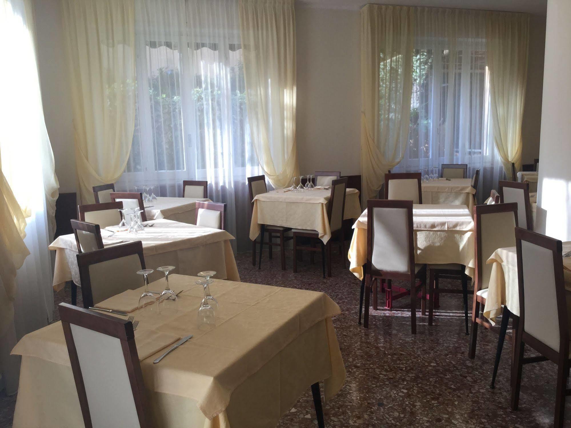 Albergo Adriana Celle Ligure Eksteriør bilde